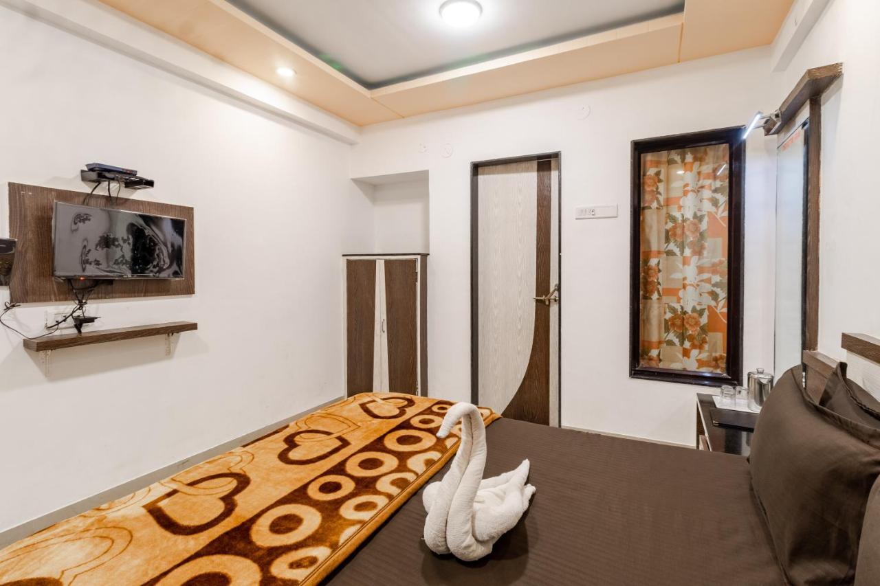 Hotel Vyankatesh & Pure Veg Restaurant Mahabaleshwar Luaran gambar