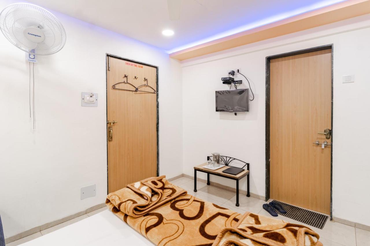 Hotel Vyankatesh & Pure Veg Restaurant Mahabaleshwar Luaran gambar