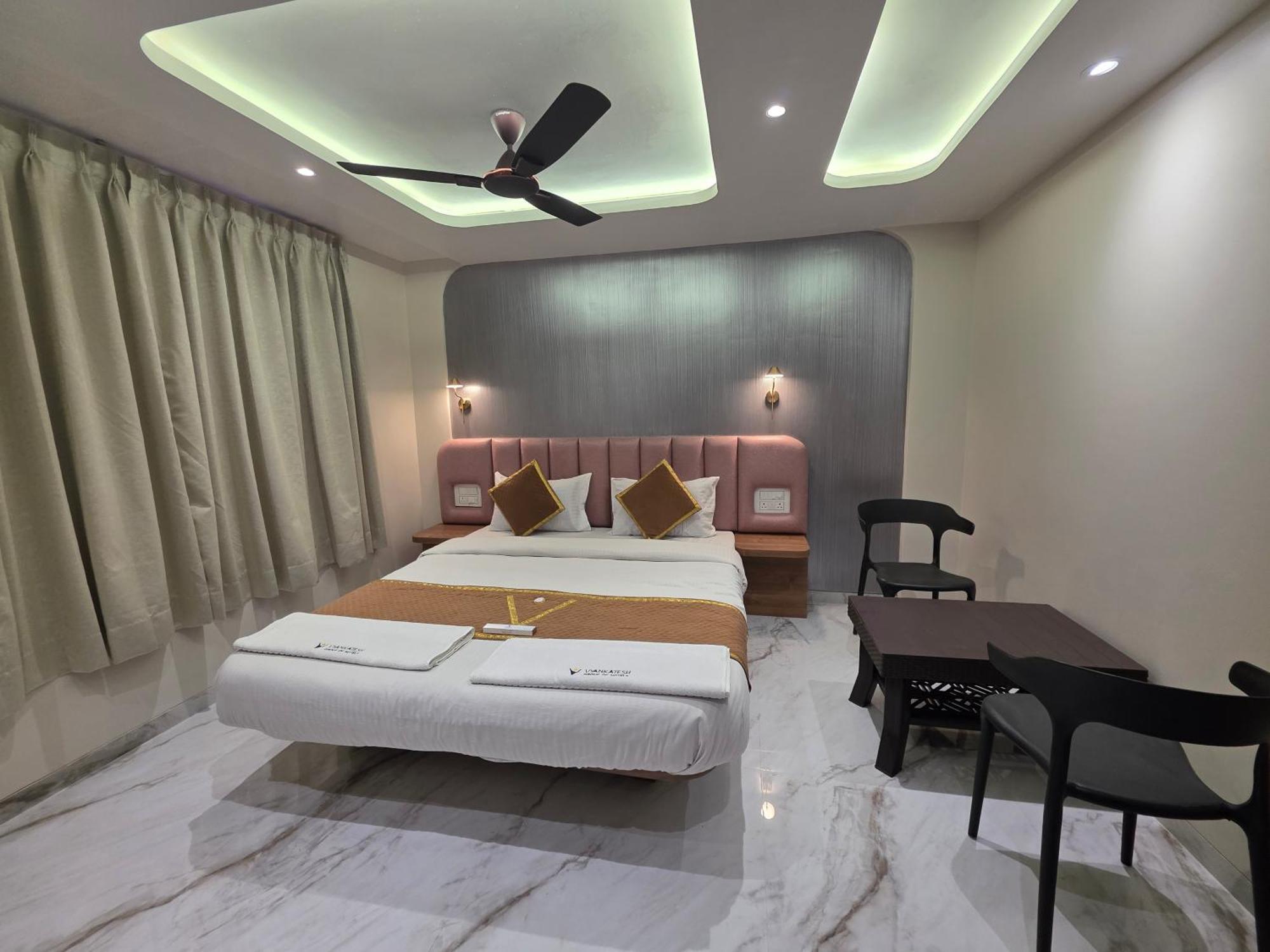 Hotel Vyankatesh & Pure Veg Restaurant Mahabaleshwar Luaran gambar