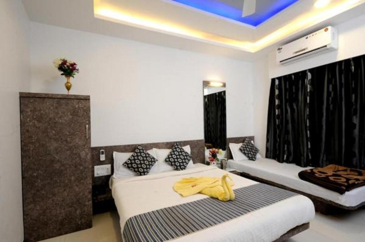 Hotel Vyankatesh & Pure Veg Restaurant Mahabaleshwar Luaran gambar
